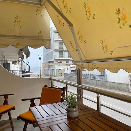 Dt Luxury Apartment Néa Péramos Eksteriør bilde