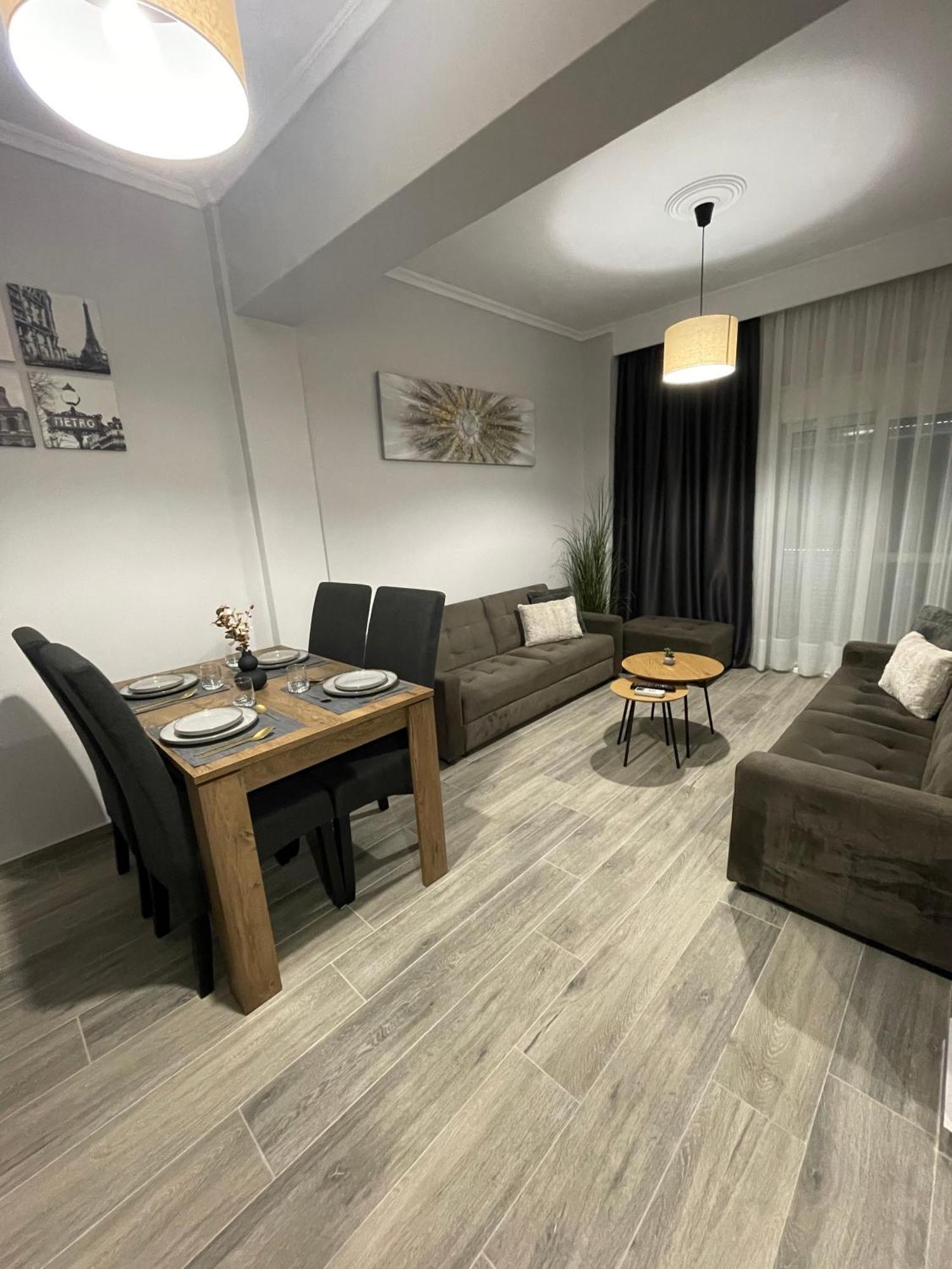 Dt Luxury Apartment Néa Péramos Eksteriør bilde
